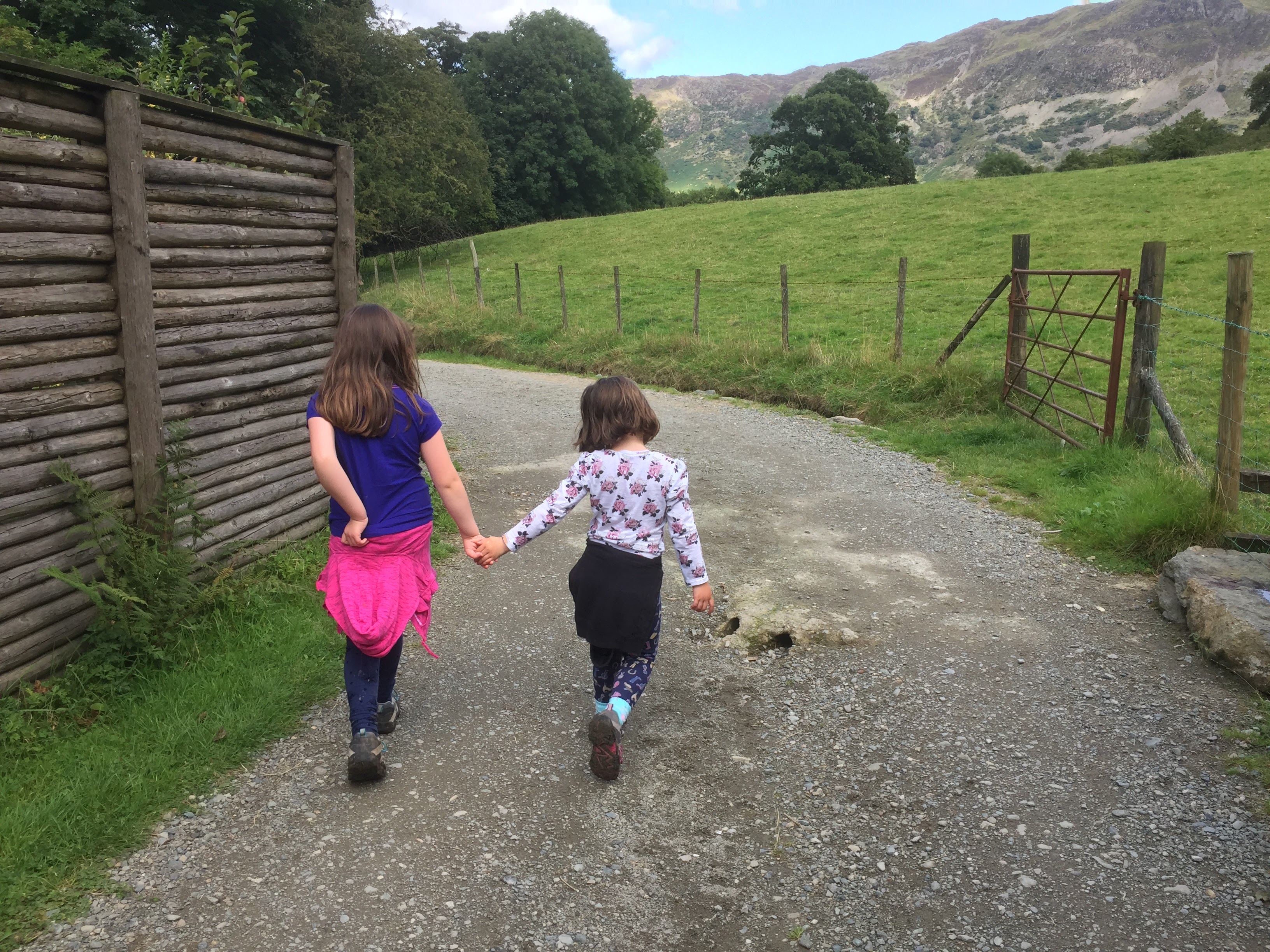 Walking on the footpaths near Ullswater, Watermillock