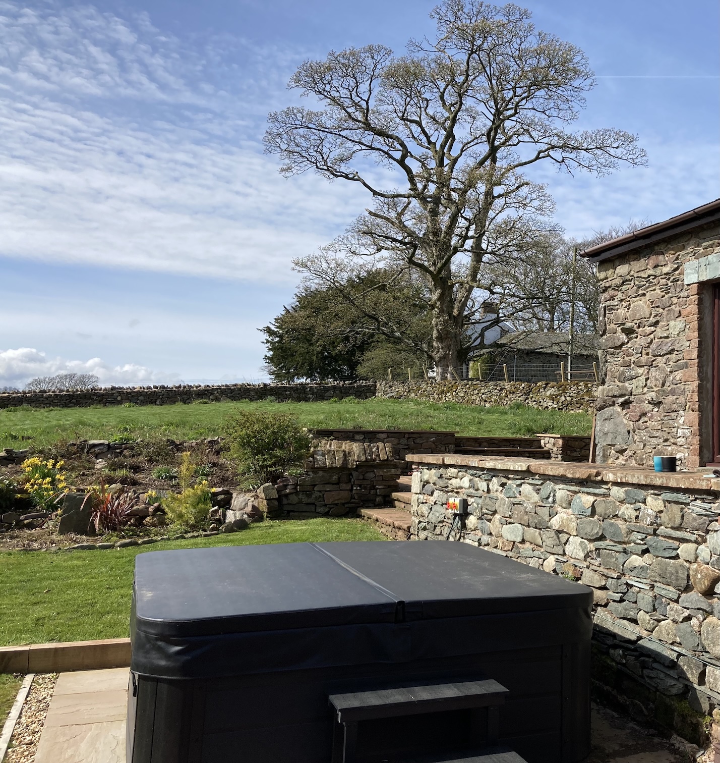 Hot tub with views over the fields near Westfield, Watermillock